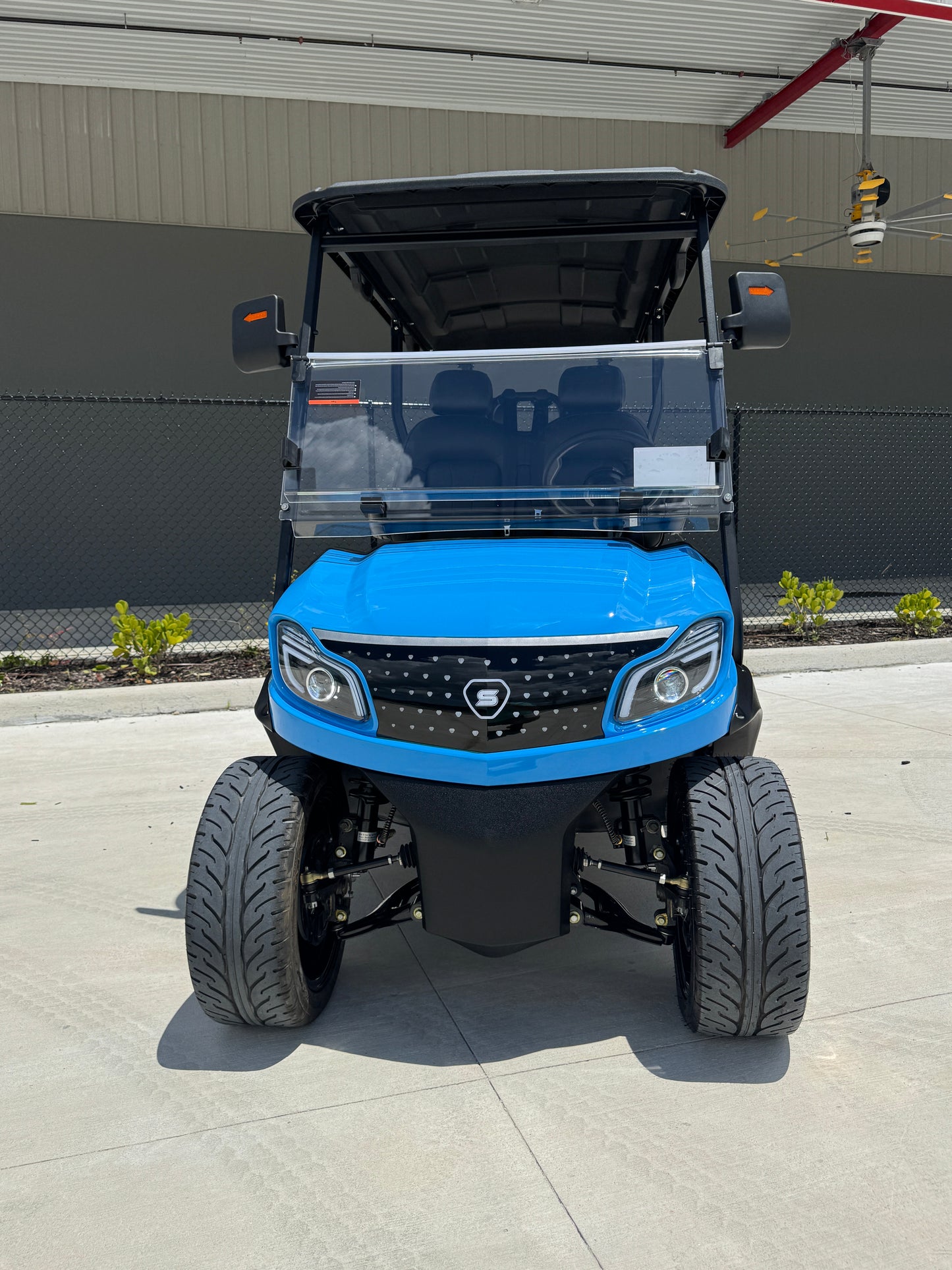 2025 Solana EV XA 4 Forward Golf Cart/LSV