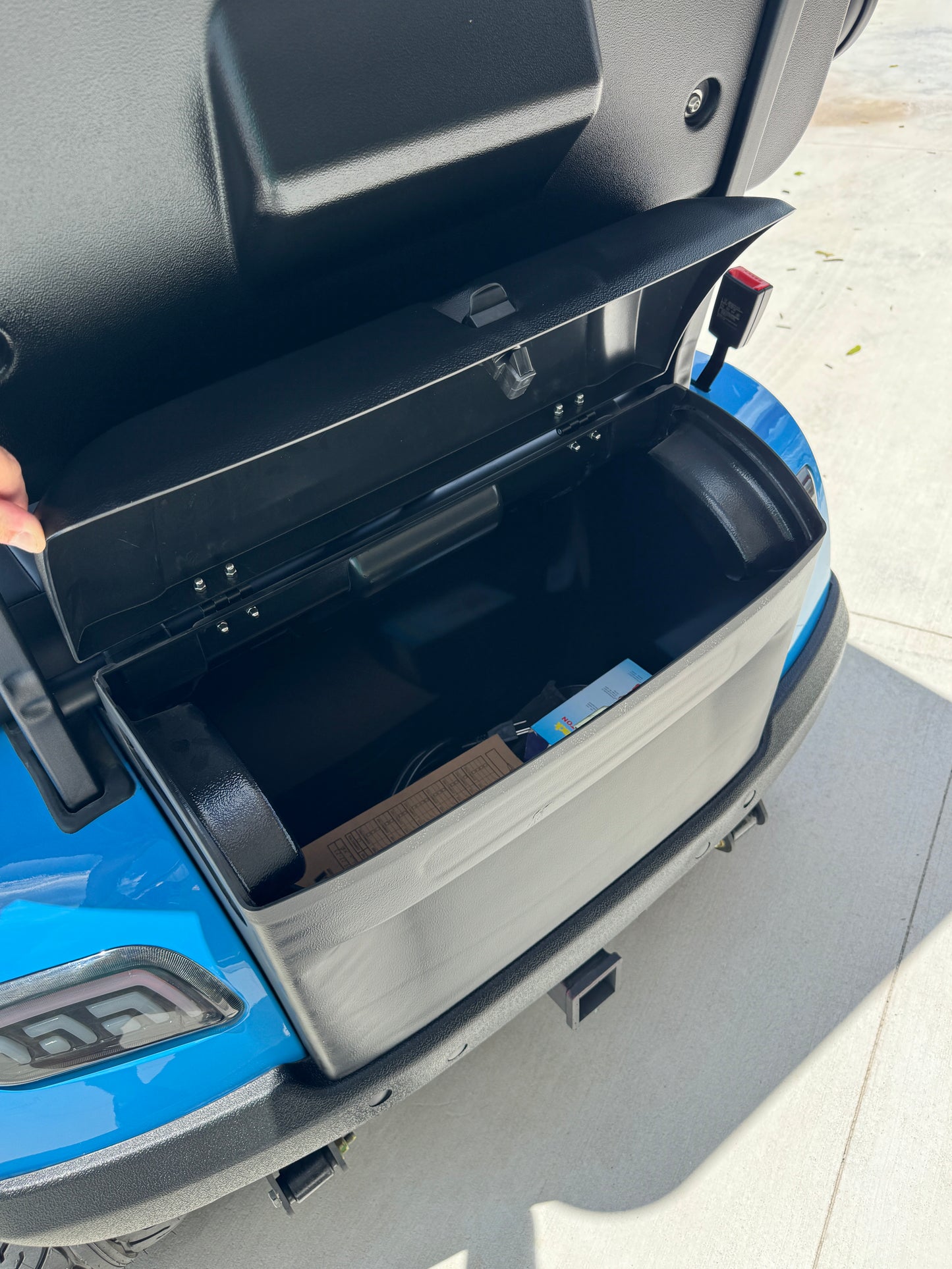 2025 Solana EV XA 4 Forward Golf Cart/LSV